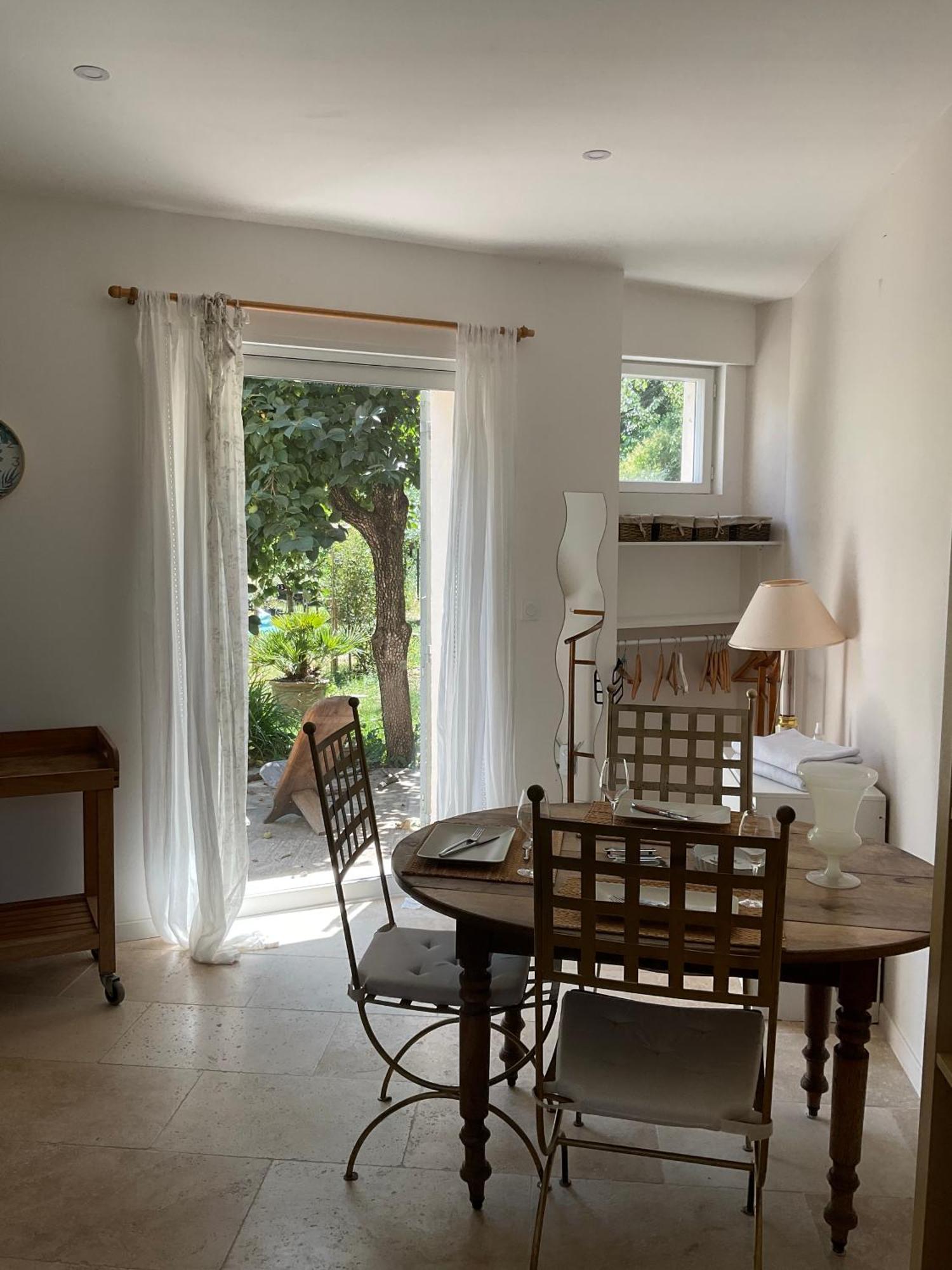 Studio Lumineux Villeneuve-lès-Avignon Esterno foto